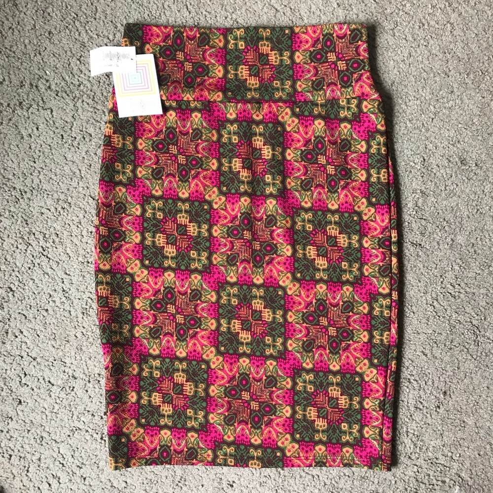 Lularoe Small Cassie Skirt
